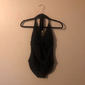 Island Pearls women’s one-piece swimsuit Size Medium 10